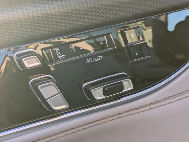 2026 Jeep Grand Wagoneer Summit Obsidian 4x4