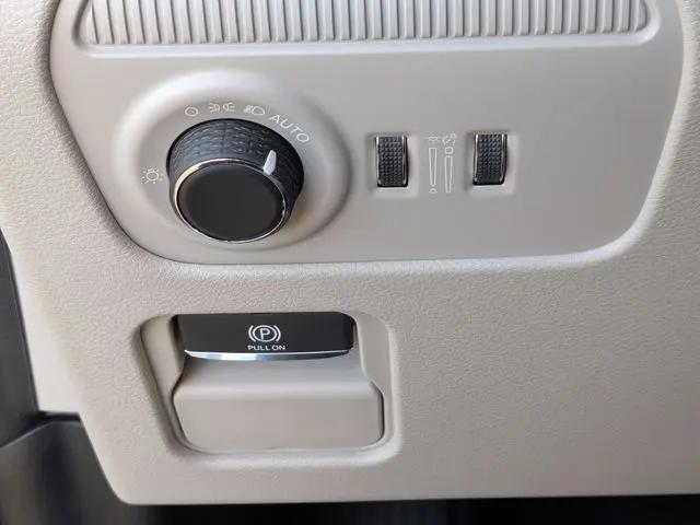 2026 Jeep Grand Wagoneer Summit Obsidian 4x4