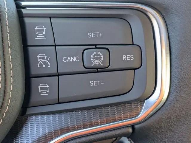2026 Jeep Grand Wagoneer Summit Obsidian 4x4