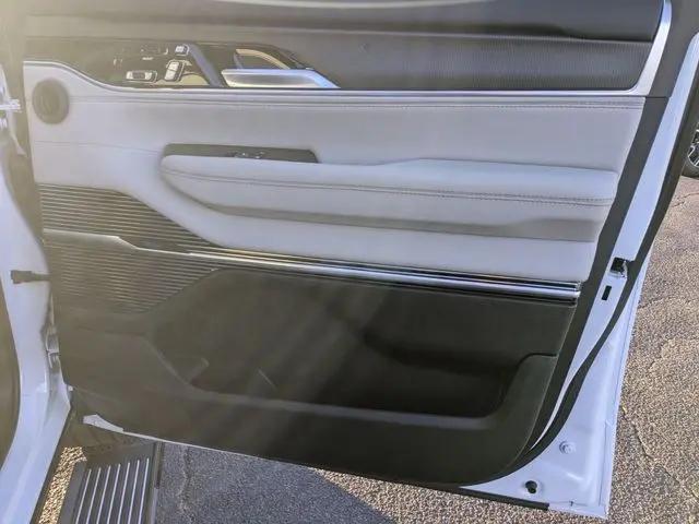2026 Jeep Grand Wagoneer Summit Obsidian 4x4
