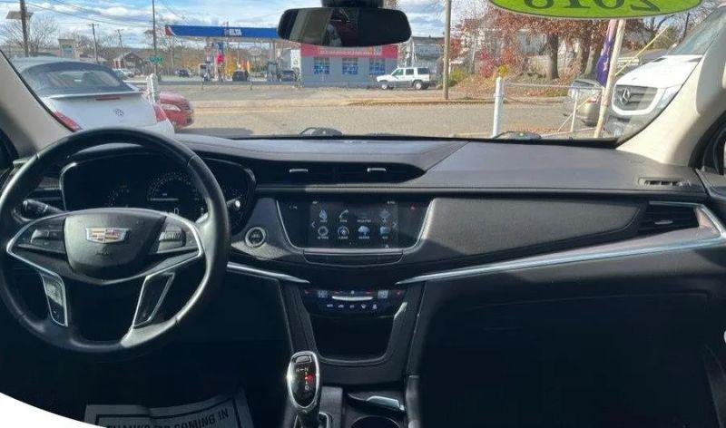 2018 Cadillac XT5 Luxury