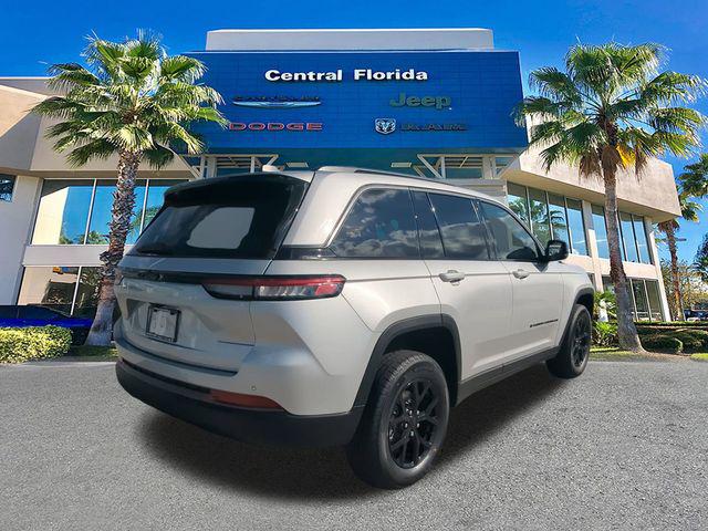 2026 Jeep Grand Cherokee Altitude 4x2