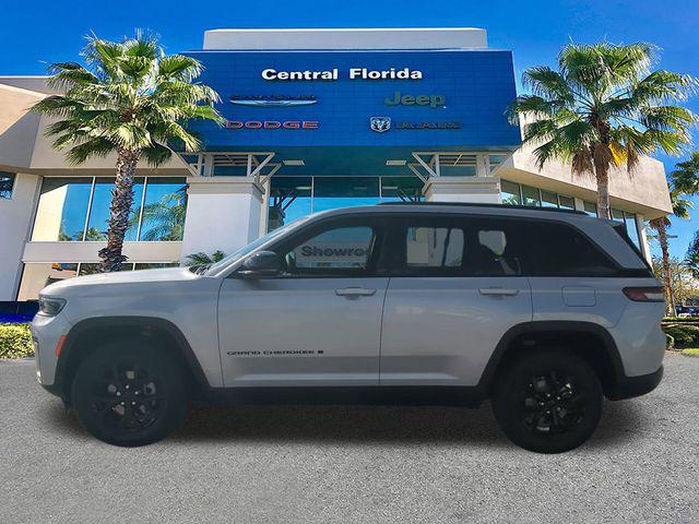 2026 Jeep Grand Cherokee Altitude 4x2
