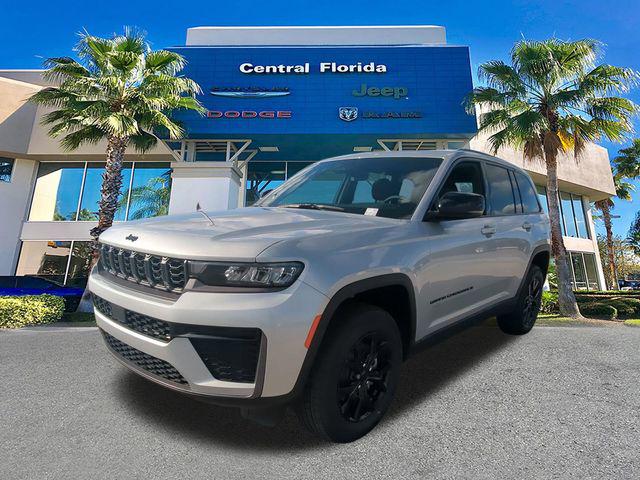 2026 Jeep Grand Cherokee Altitude 4x2