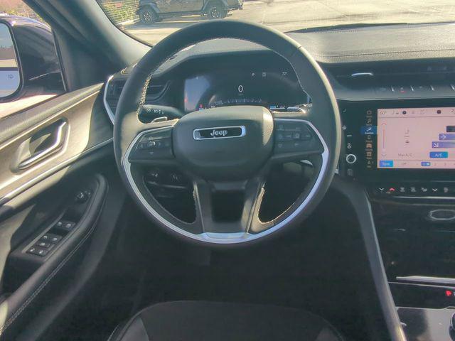 2026 Jeep Grand Cherokee Altitude 4x2