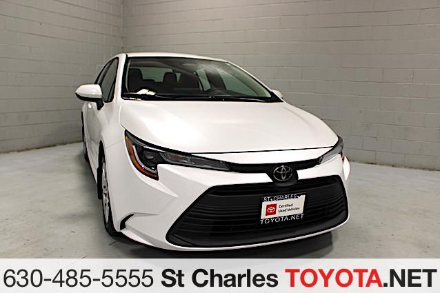 2023 Toyota Corolla LE's photo