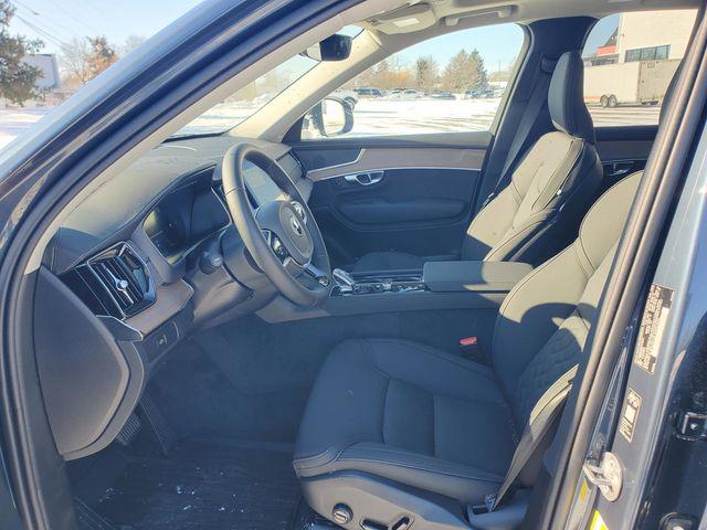 2026 Volvo XC90 Plus, B6 AWD Gas (mild hybrid), Gasoline, Bright, 6 Seats
