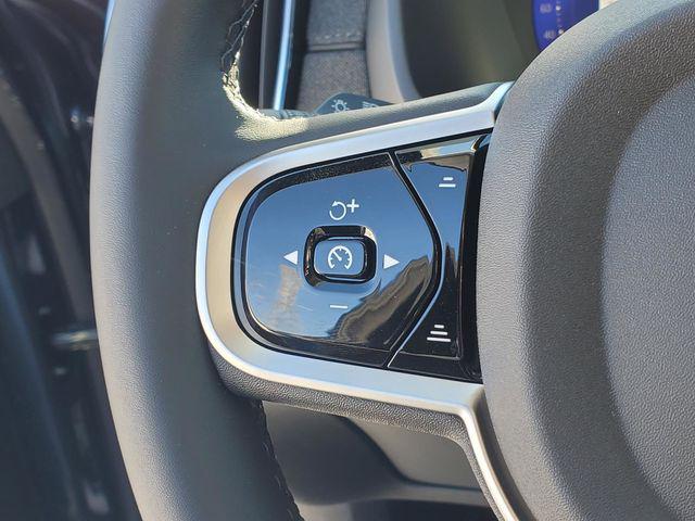 2026 Volvo XC90 Plus, B6 AWD Gas (mild hybrid), Gasoline, Bright, 6 Seats