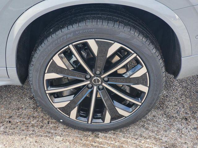 2026 Volvo XC90 Plug-In Hybrid Ultra, T8 AWD, Electric/Gasoline, Bright, 7 Seats