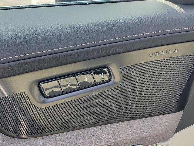 2026 Volvo XC90 Plug-In Hybrid Ultra, T8 AWD, Electric/Gasoline, Bright, 7 Seats