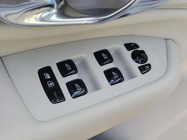 2026 Volvo XC90 Plug-In Hybrid Ultra, T8 AWD, Electric/Gasoline, Bright, 7 Seats