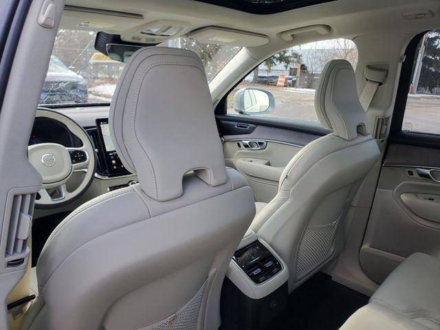2026 Volvo XC90 Plug-In Hybrid Ultra, T8 AWD, Electric/Gasoline, Bright, 7 Seats