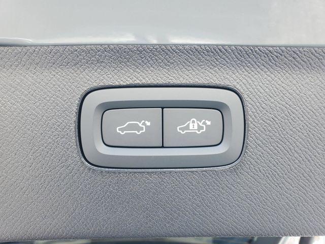 2026 Volvo XC90 Plug-In Hybrid Ultra, T8 AWD, Electric/Gasoline, Bright, 7 Seats
