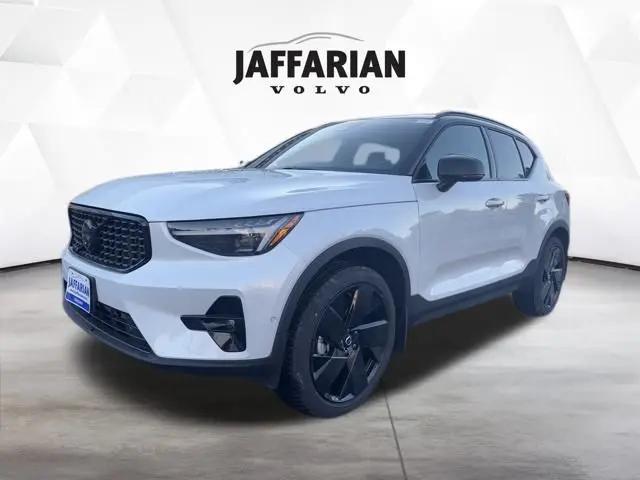 2026 Volvo XC40 Black Edition Ultra, B5 AWD Gas (mild hybrid) for sale in Haverhill, MA