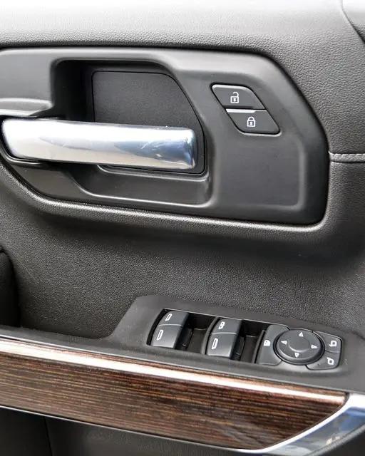 2021 GMC Sierra 1500 4WD Crew Cab Short Box Elevation