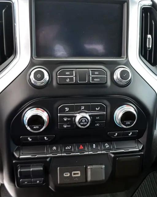 2021 GMC Sierra 1500 4WD Crew Cab Short Box Elevation