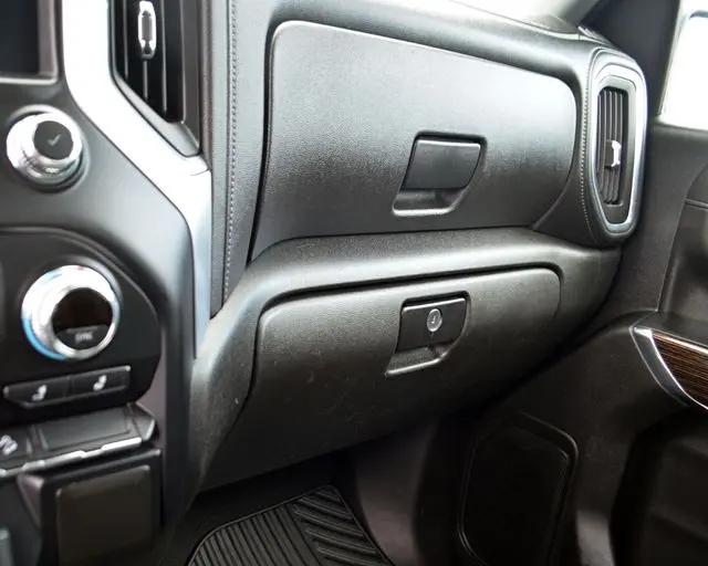 2021 GMC Sierra 1500 4WD Crew Cab Short Box Elevation