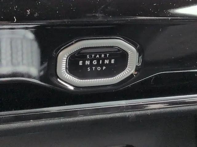 2026 Jeep Grand Cherokee Altitude 4x2