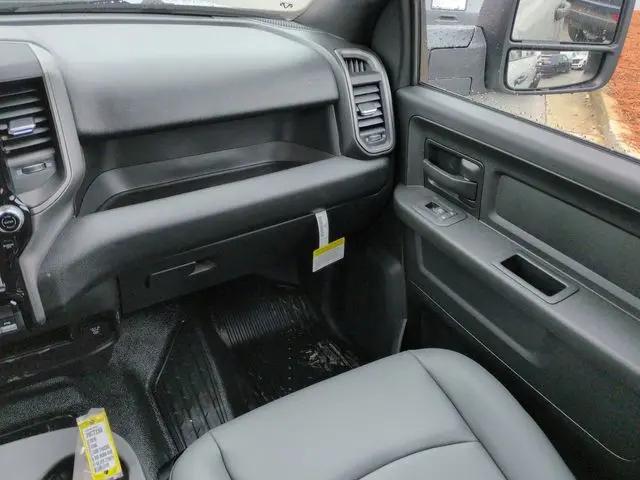 2026 Ram 3500 Tradesman/Big Horn