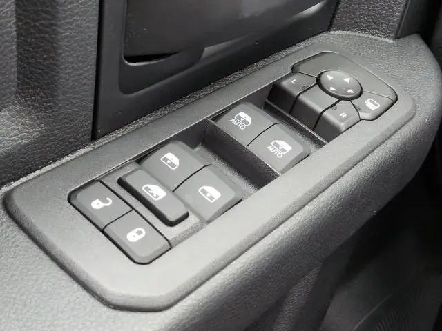 2026 Ram 3500 Tradesman/Big Horn