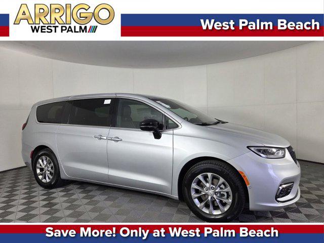 2026 Chrysler Pacifica Limited for sale in West Palm Beach, FL