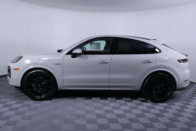 2026 Porsche Cayenne E-Hybrid Turbo
