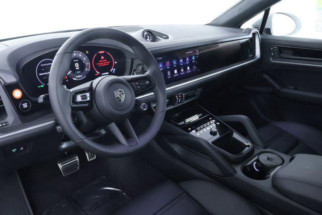 2026 Porsche Cayenne E-Hybrid Turbo