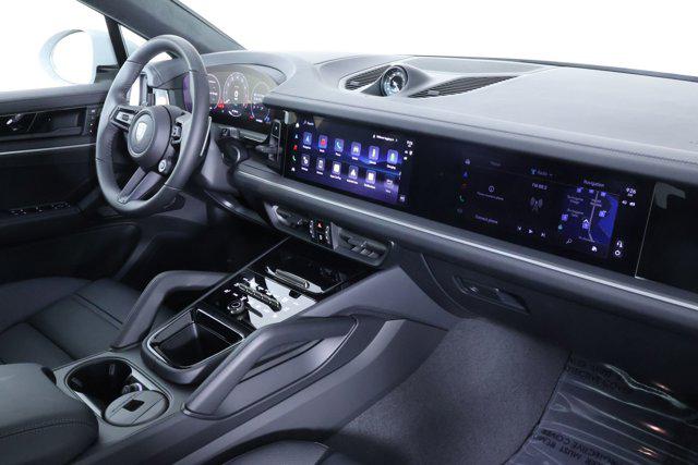 2026 Porsche Cayenne E-Hybrid Turbo