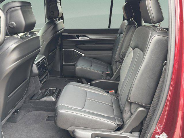 2026 Jeep Grand Wagoneer Limited Altitude 4x4