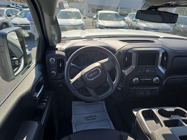 2026 GMC Sierra 3500HD Pro