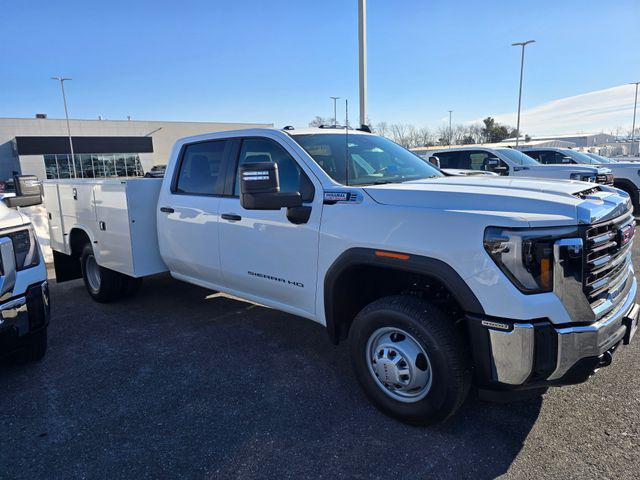 2026 GMC Sierra 3500HD Pro
