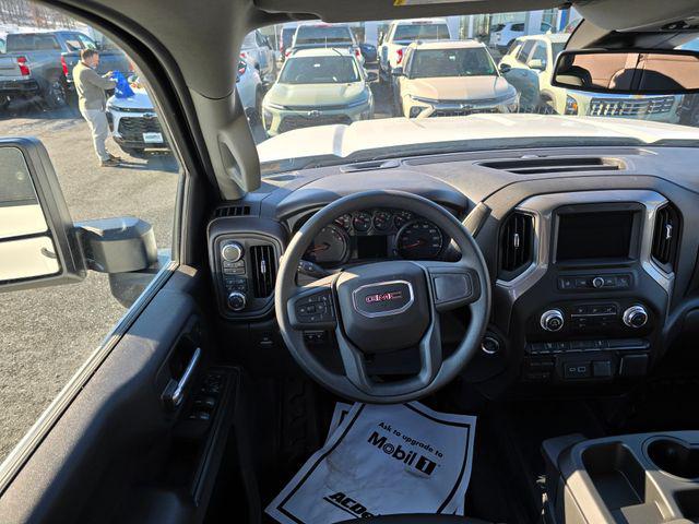 2026 GMC Sierra 3500HD Pro