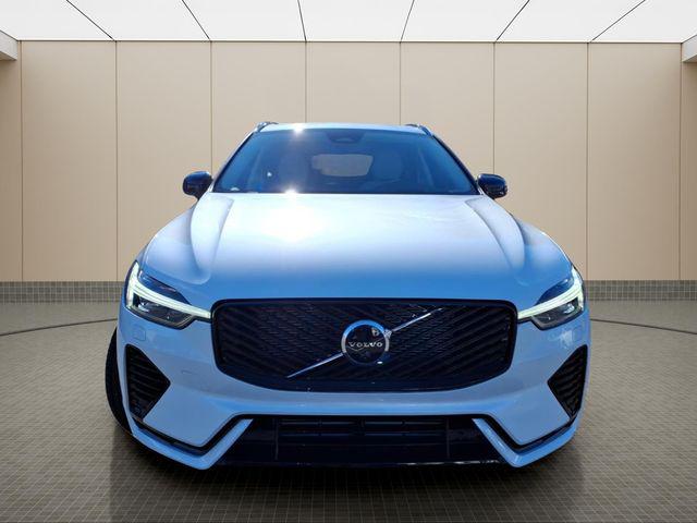 2026 Volvo XC60 Plug-In Hybrid Ultra, T8 AWD Electric/Gasoline, Dark