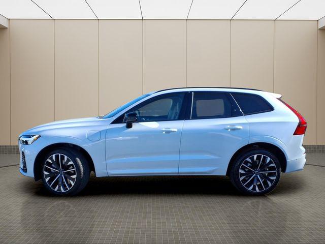 2026 Volvo XC60 Plug-In Hybrid Ultra, T8 AWD Electric/Gasoline, Dark