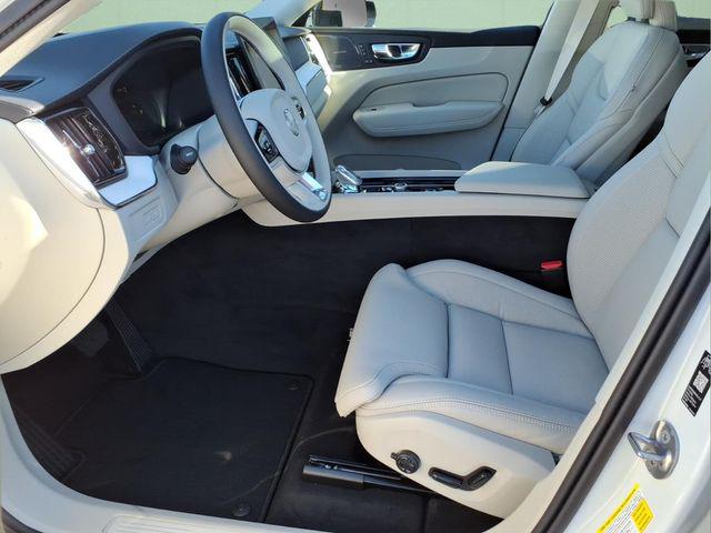 2026 Volvo XC60 Plug-In Hybrid Ultra, T8 AWD Electric/Gasoline, Dark