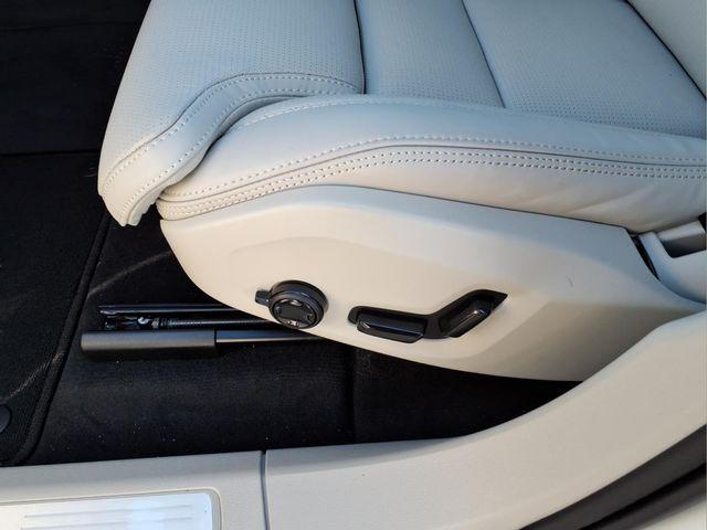 2026 Volvo XC60 Plug-In Hybrid Ultra, T8 AWD Electric/Gasoline, Dark