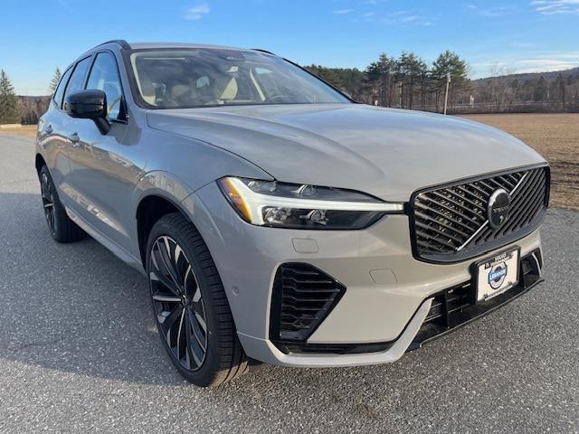 2026 Volvo XC60 Plug-In Hybrid Ultra, T8 AWD Electric/Gasoline, Dark