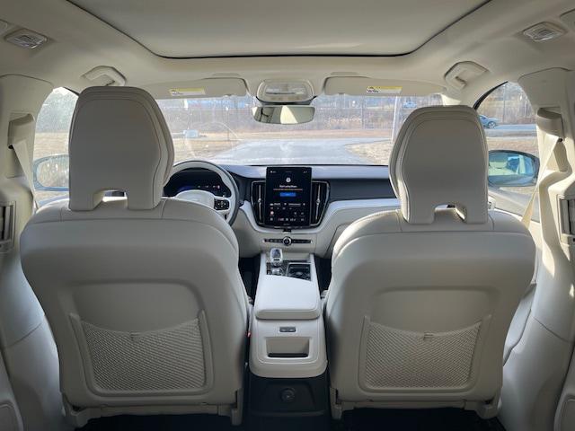 2026 Volvo XC60 Plug-In Hybrid Ultra, T8 AWD Electric/Gasoline, Dark