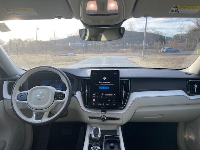 2026 Volvo XC60 Plug-In Hybrid Ultra, T8 AWD Electric/Gasoline, Dark