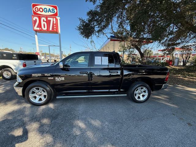 2019 Ram 1500 Classic Lone Star Silver Crew Cab 4x2 5'7" Box for sale in Wilmington, NC