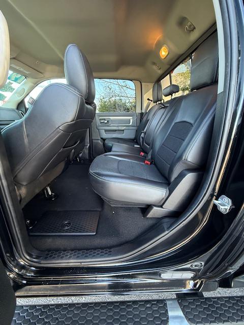 2019 Ram 1500 Classic Lone Star Silver Crew Cab 4x2 5'7" Box