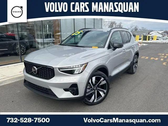 2025 Volvo XC40 B5 Plus Dark Theme for sale in Manasquan, NJ