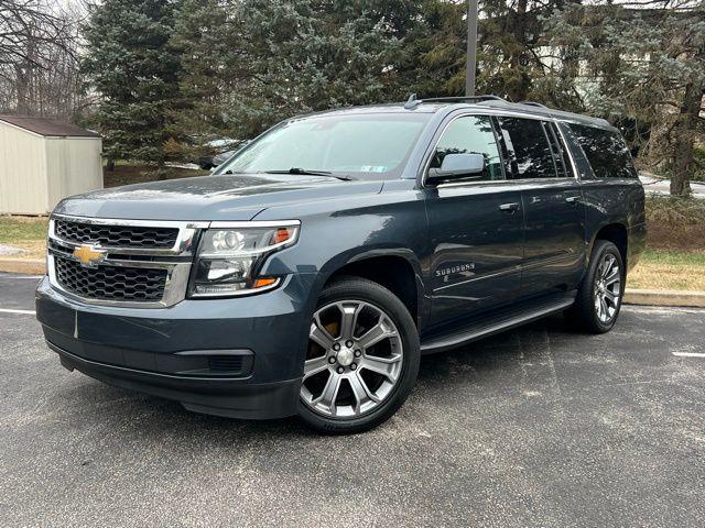 2020 Chevrolet Suburban LT's photo