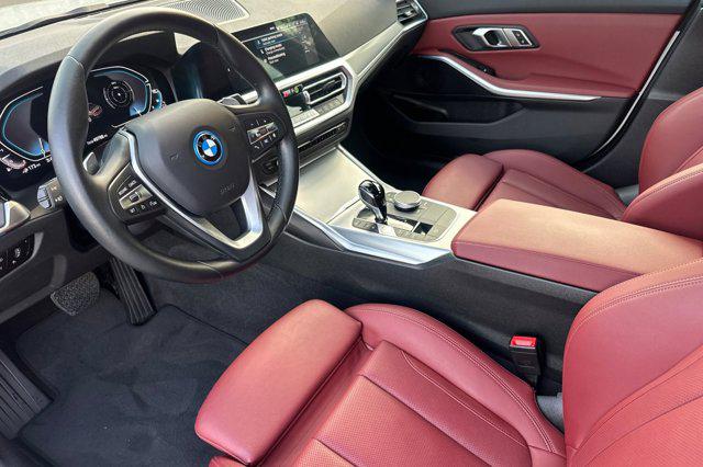 2022 BMW 3 Series 330e Sedan
