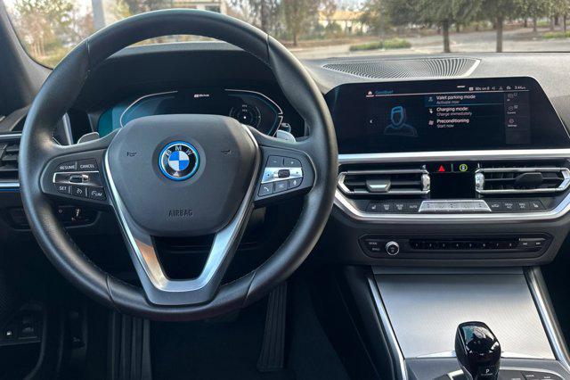 2022 BMW 3 Series 330e Sedan
