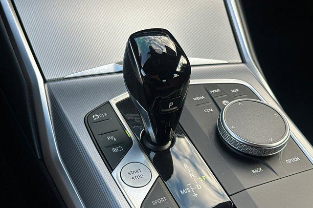 2022 BMW 3 Series 330e Sedan
