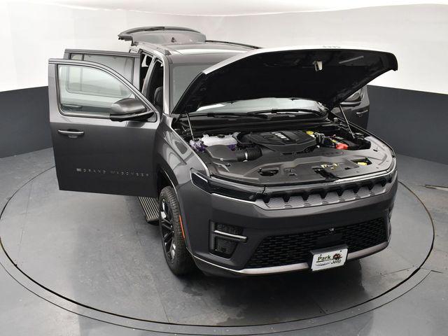 2026 Jeep Grand Wagoneer Summit Obsidian 4x4