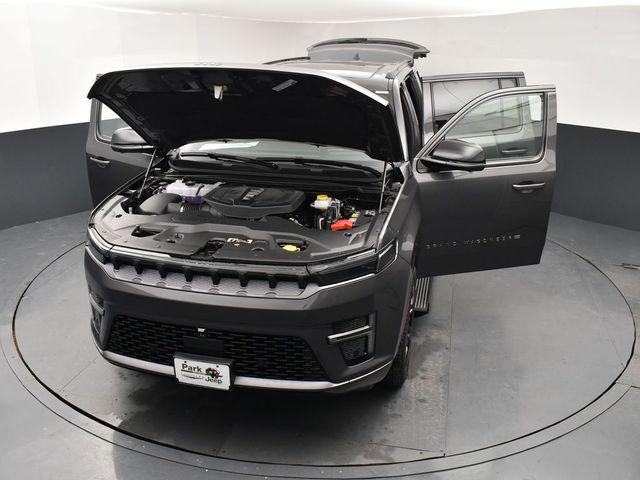 2026 Jeep Grand Wagoneer Summit Obsidian 4x4