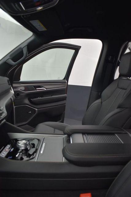 2026 Jeep Grand Wagoneer Limited Altitude 4x4