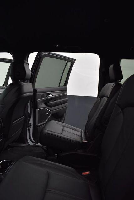 2026 Jeep Grand Wagoneer Limited Altitude 4x4